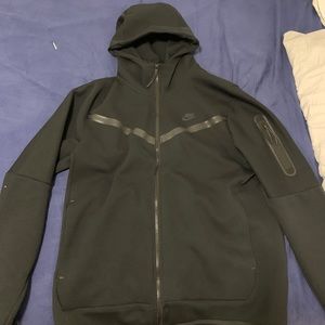 Nike tech fleece hoodie